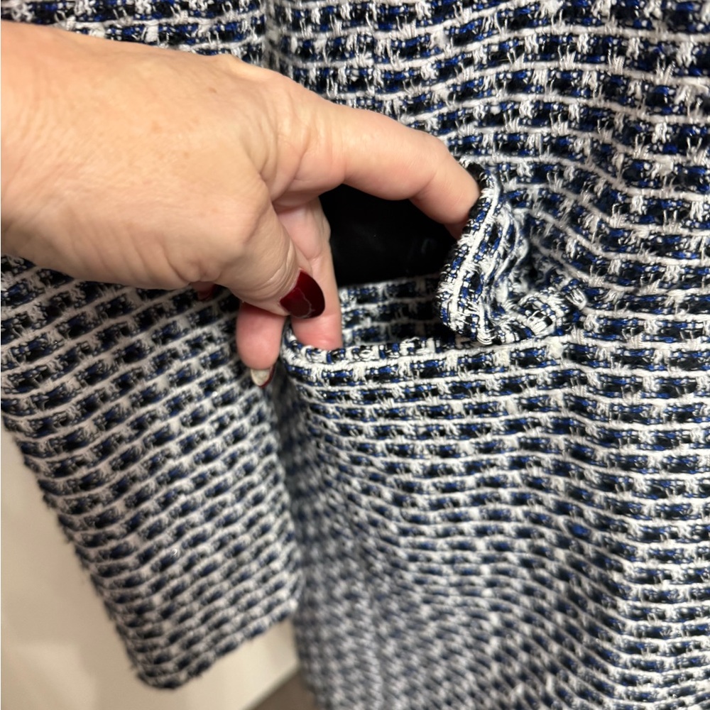 2/$30 Calvin Klein Long Tweed Open Front Blazer Size 2 #2223 - Picture 2 of 9